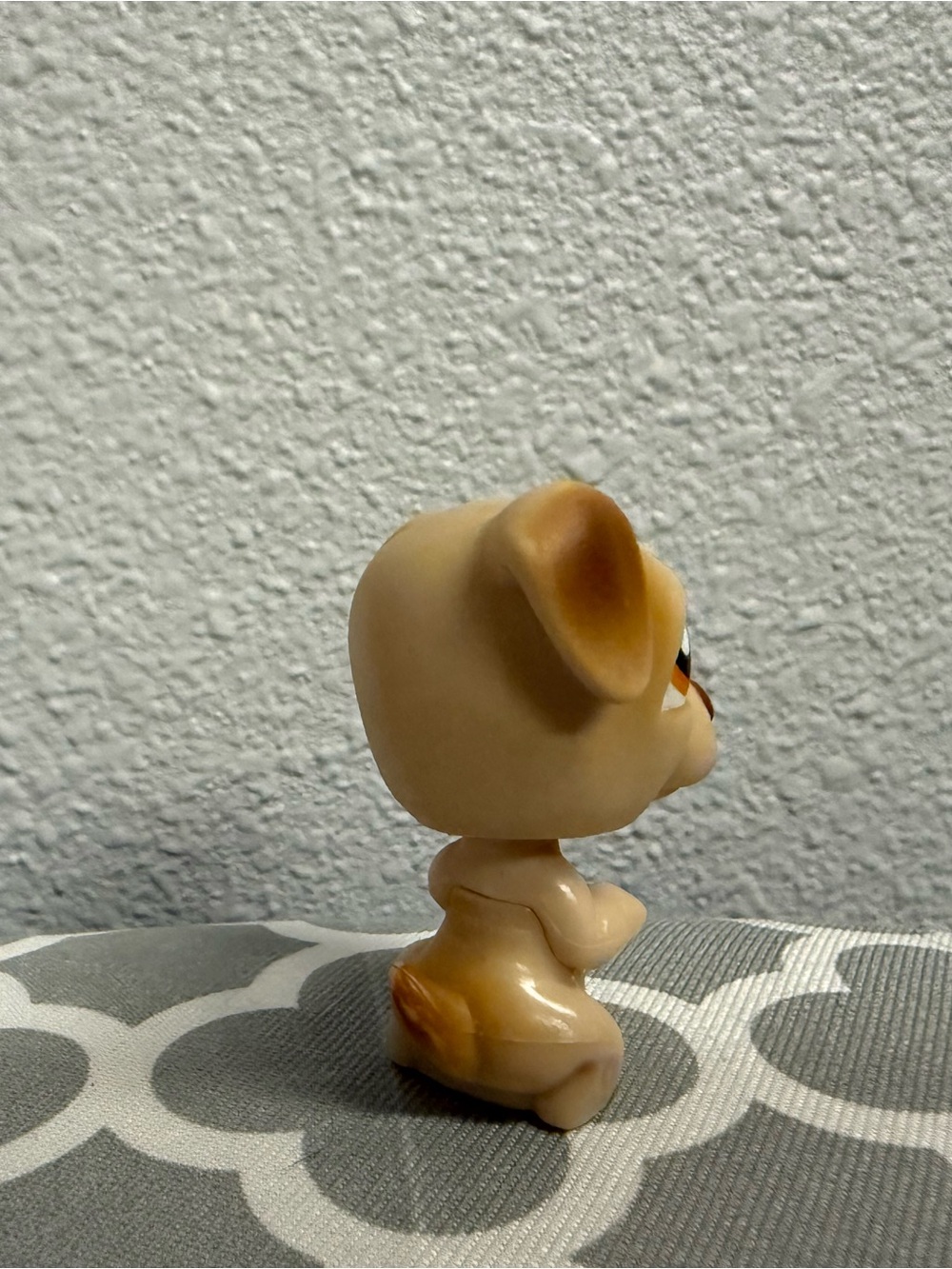 Authentic Littlest Pet Shop #109 Brown and Tan Jack Russell Terrier - Picture 4 of 5